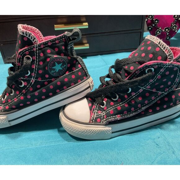 Converse Hi Top Toddler Sneakers - Picture 2 of 9